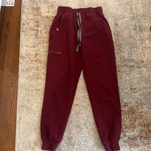 Figs jogger high waisted scrub pants